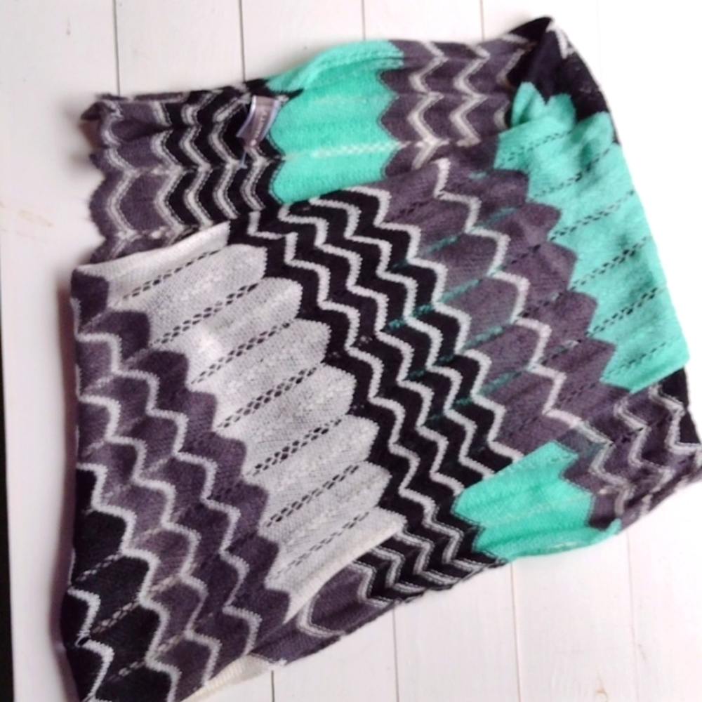 Vanity scarf, turquoise & black & white, 80" long!